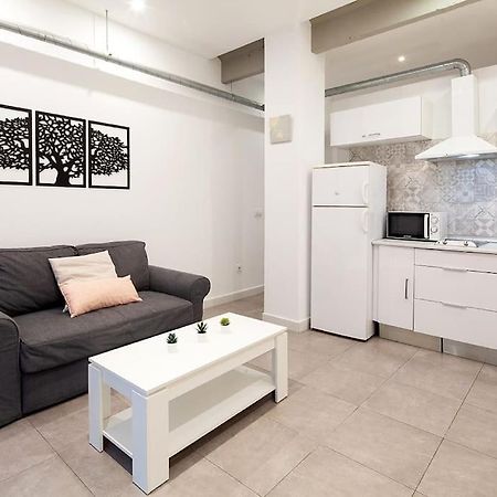 Loft Next To Calle Betis, Best Area Of Seville-Sevillarooms エクステリア 写真